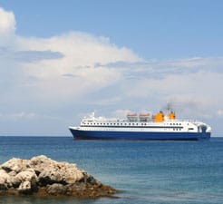 Jak rezervovat trajekt do Atény (Lavrio)